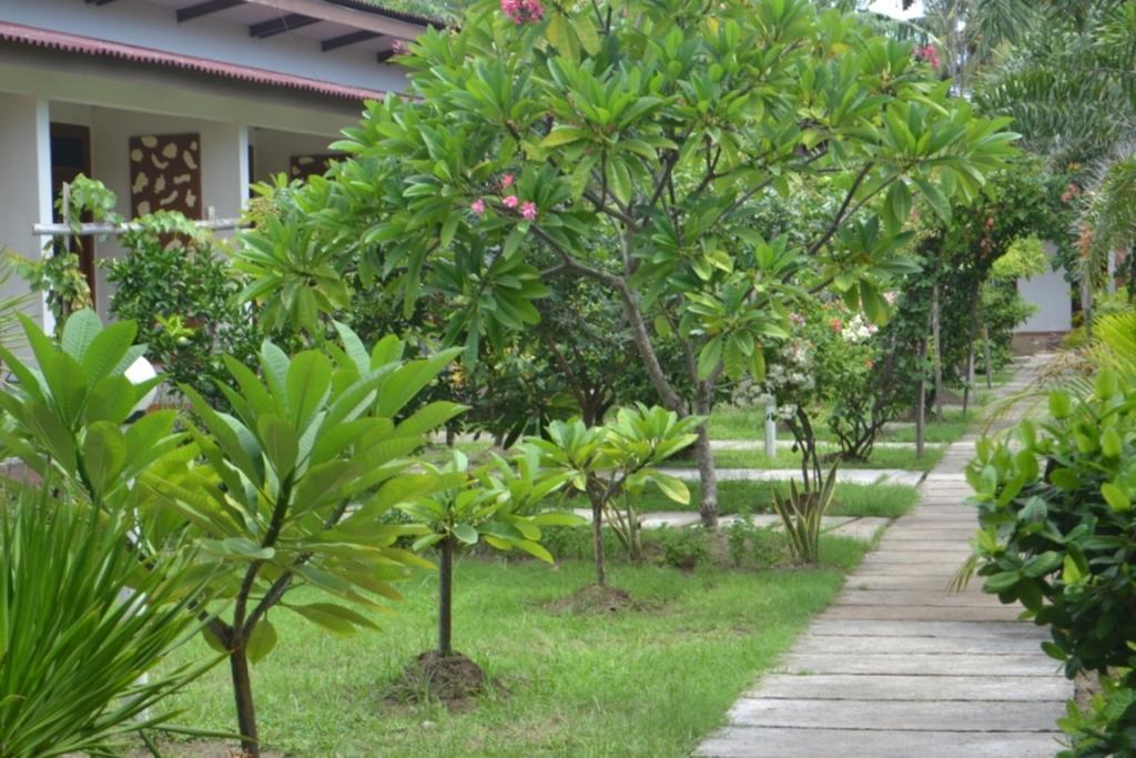 Hotel Kiayazo Gili Trawangan Exterior foto